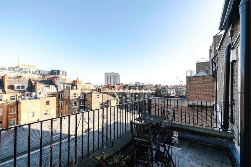 Апартаменты Harrods Flats Лондон Экстерьер фото